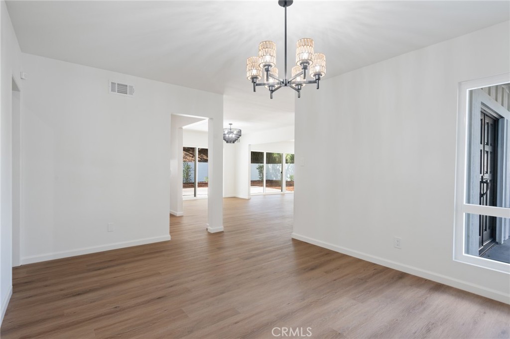 MLS #PV25241152 image #12