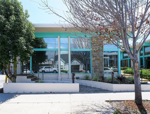 MLS #PV25252598 image #1