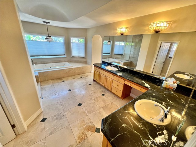 MLS #PV25257034 image #30