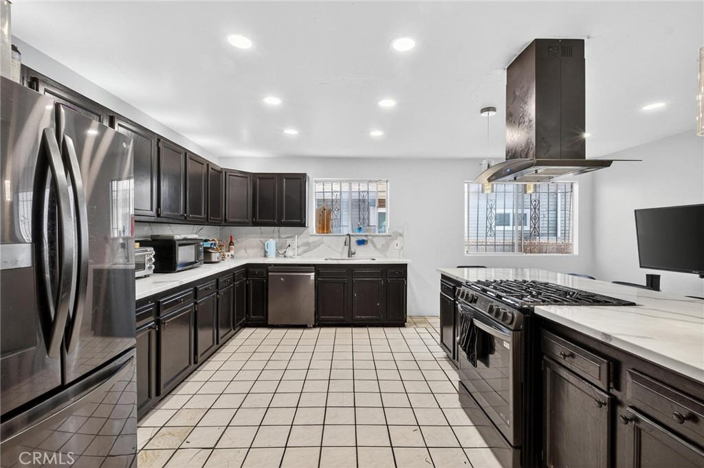 MLS #PV25257560 image #6