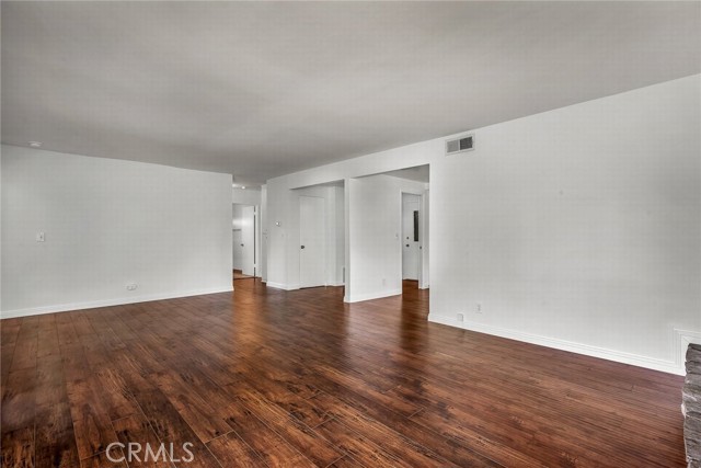 MLS #PV25259437 image #4