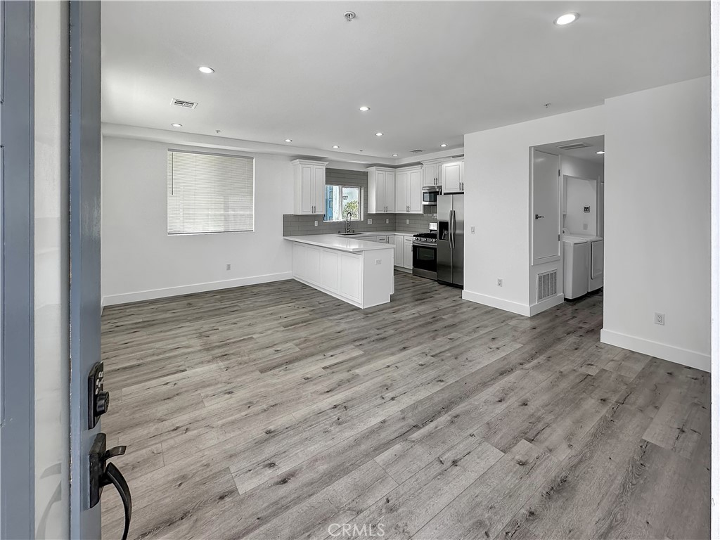 MLS #PV25260871 image #8