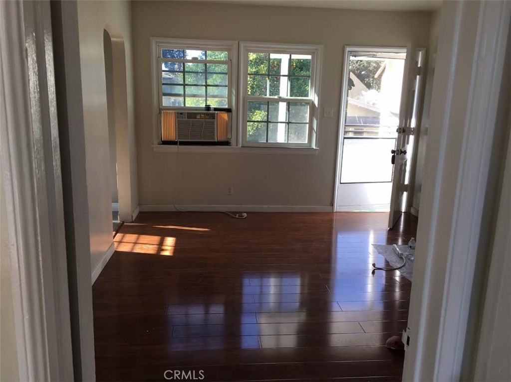 MLS #PV25261334 image #2