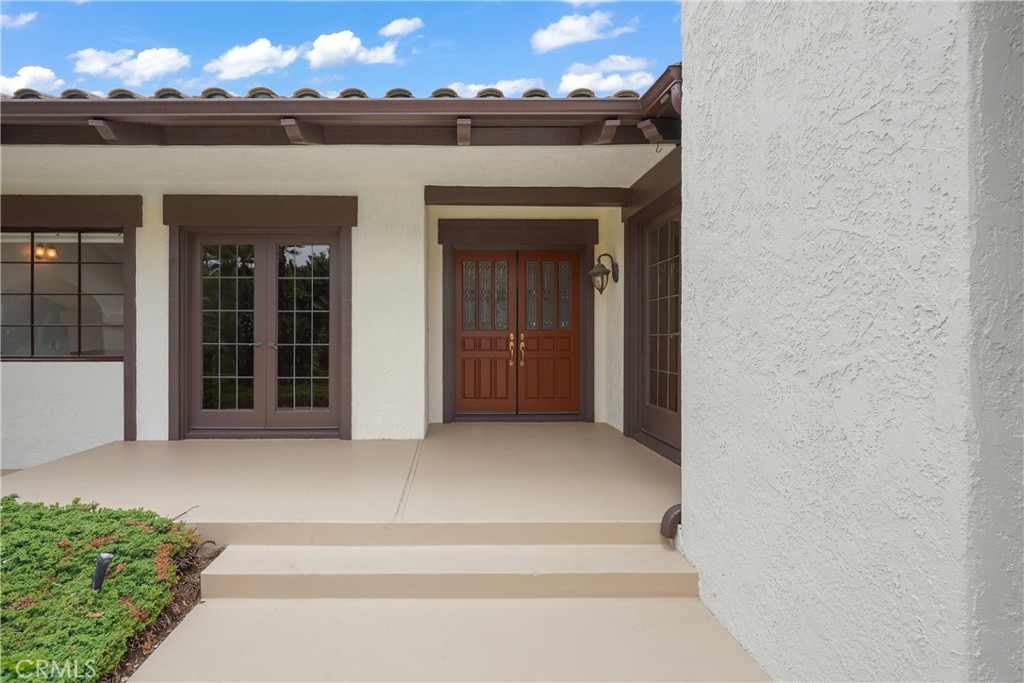 MLS #PV25261558 image #1