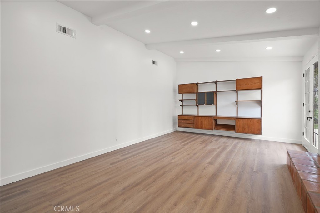 MLS #PV25261558 image #11