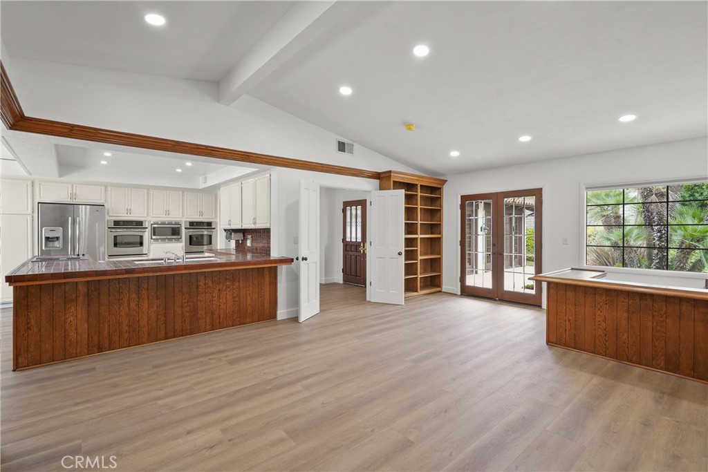 MLS #PV25261558 image #4