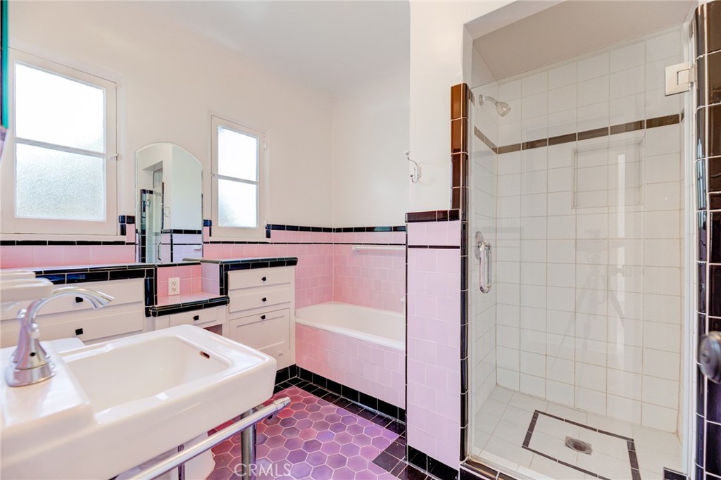 MLS #PV25264414 image #24