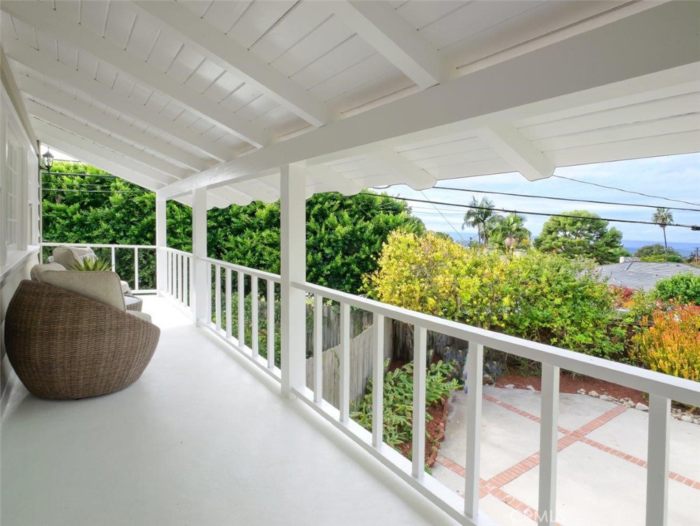 MLS #PV25264415 image #1