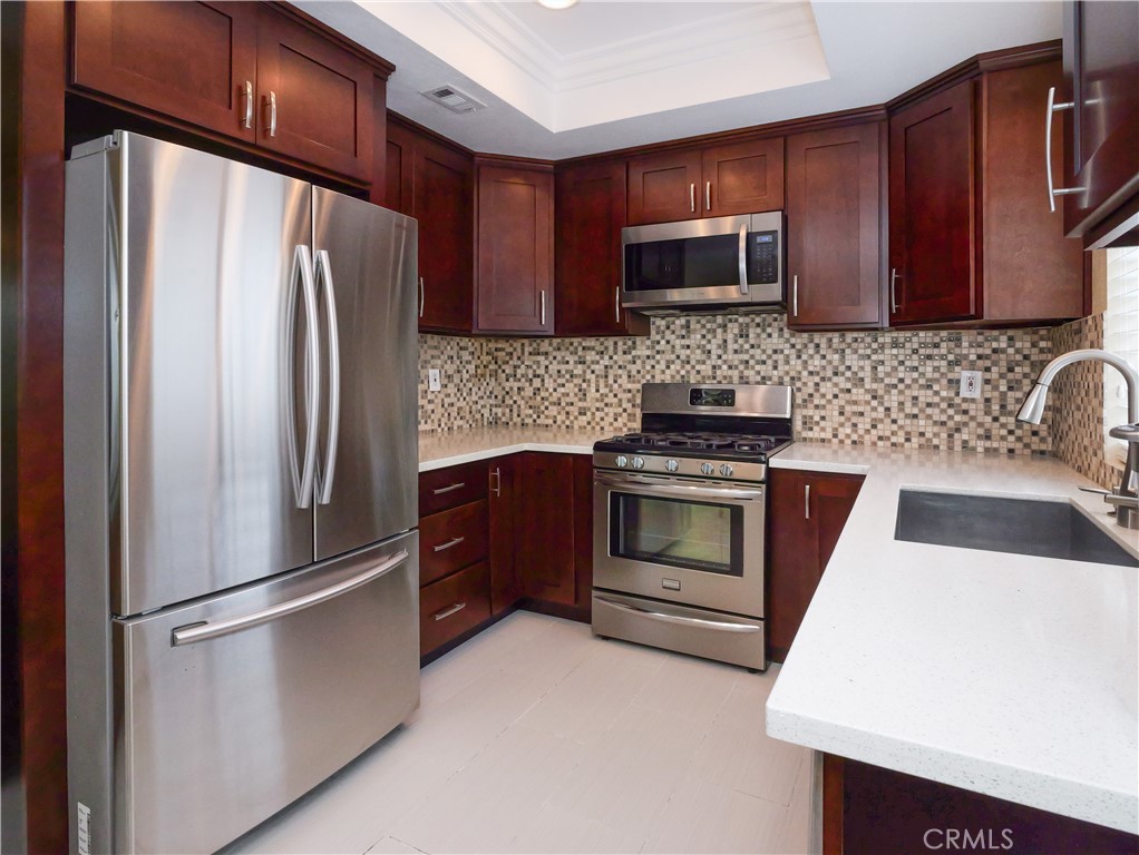 MLS #PV25267779 image #8