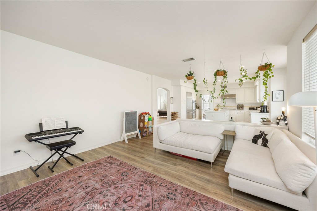 MLS #PV25268394 image #12