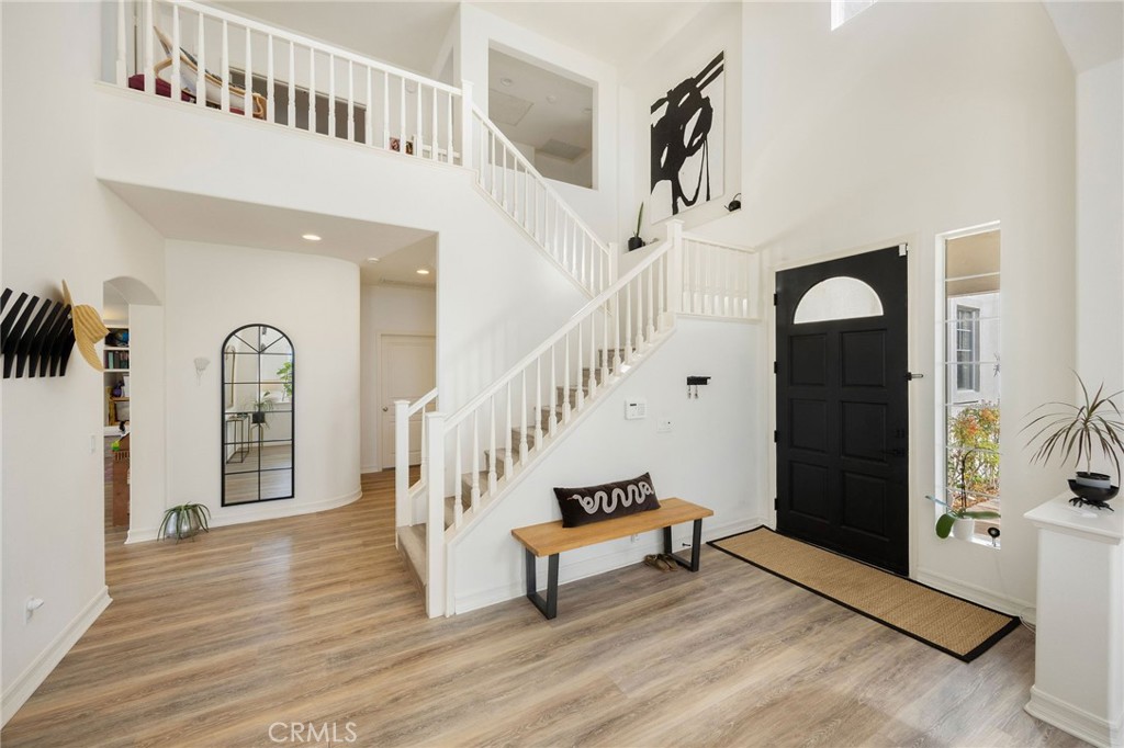 MLS #PV25268394 image #2