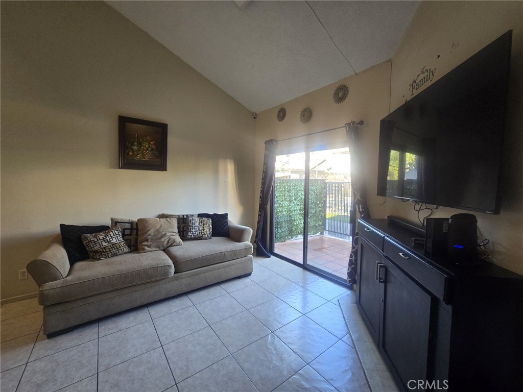 MLS #PV25268642 image #15