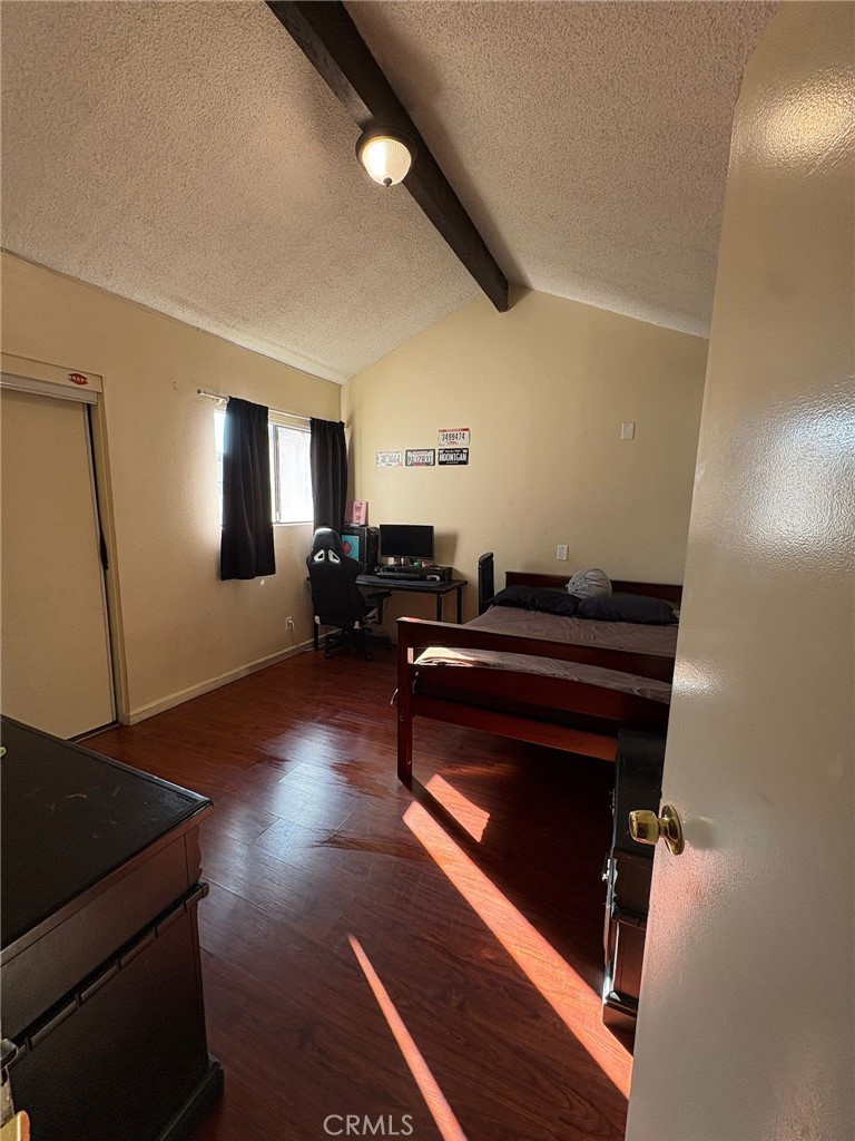 MLS #PV25268642 image #5