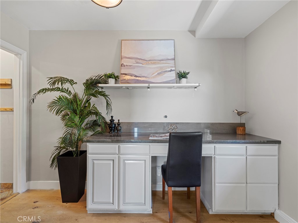 MLS #PV25270093 image #24