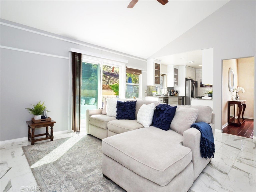 MLS #PV25270196 image #9