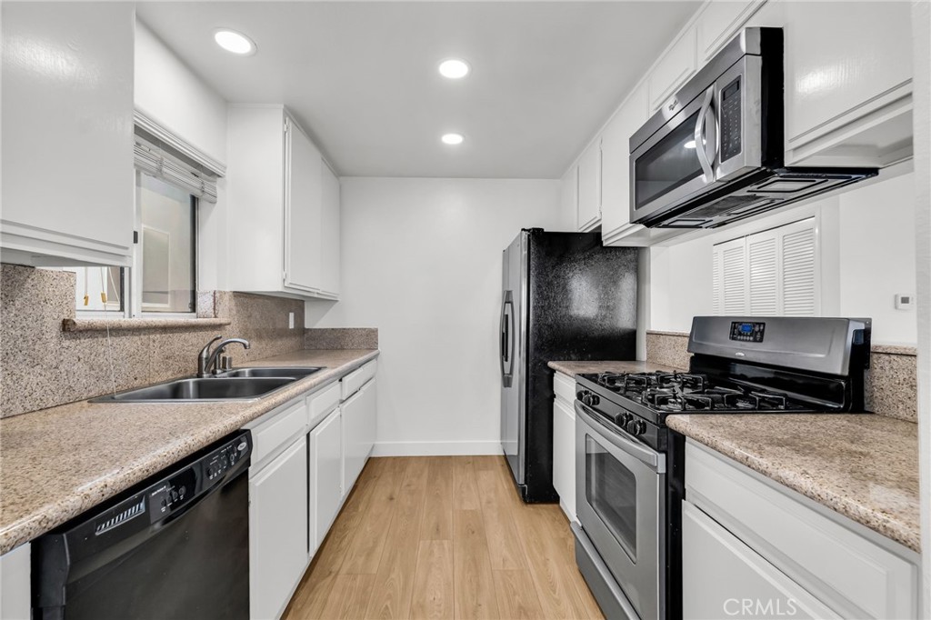 MLS #PV25270932 image #4