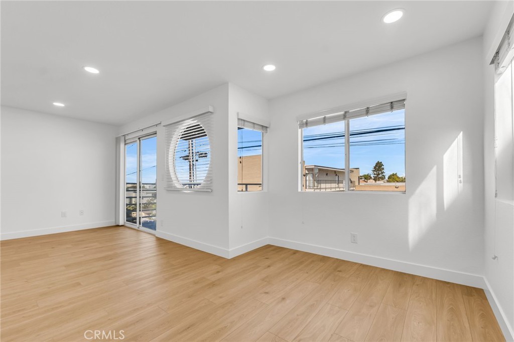 MLS #PV25270932 image #6