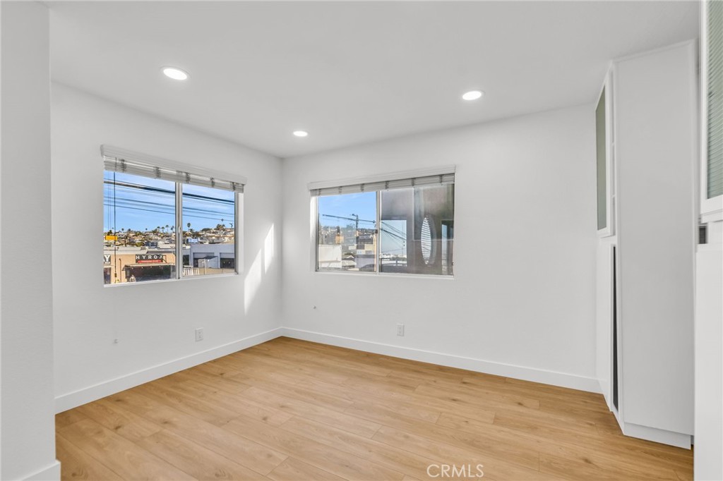 MLS #PV25270932 image #7