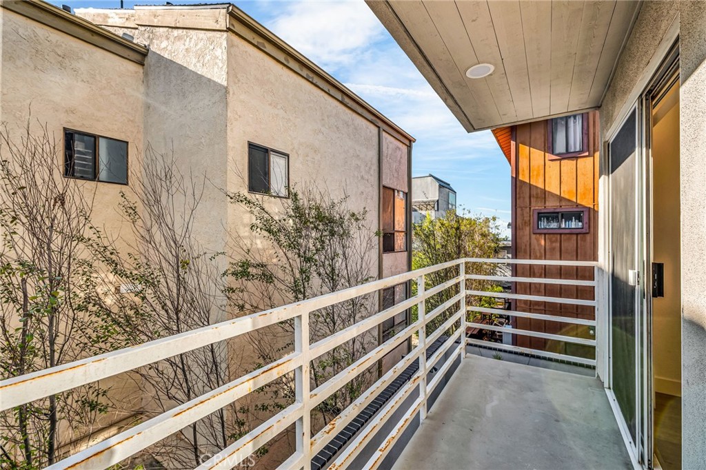 MLS #PV25271065 image #8