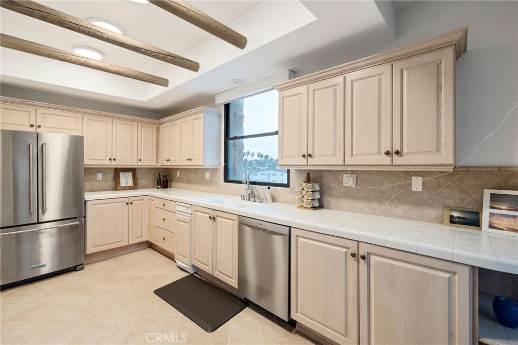 MLS #PV25271238 image #32