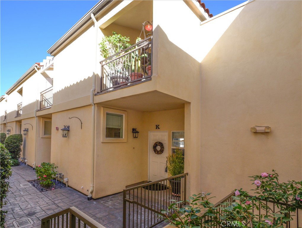 MLS #PV25272669 image #1