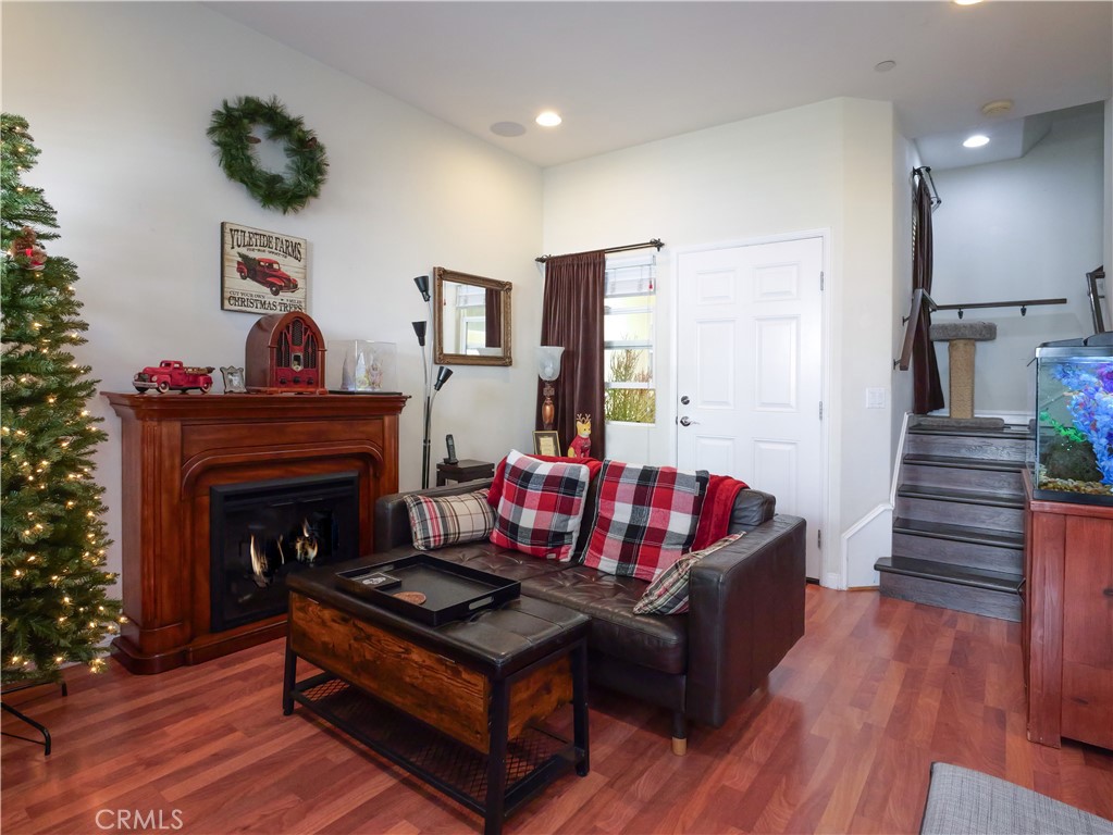 MLS #PV25272669 image #2