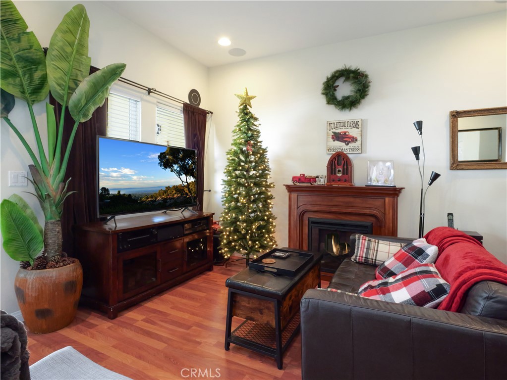 MLS #PV25272669 image #3