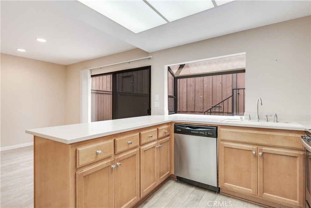 MLS #PV25272802 image #11