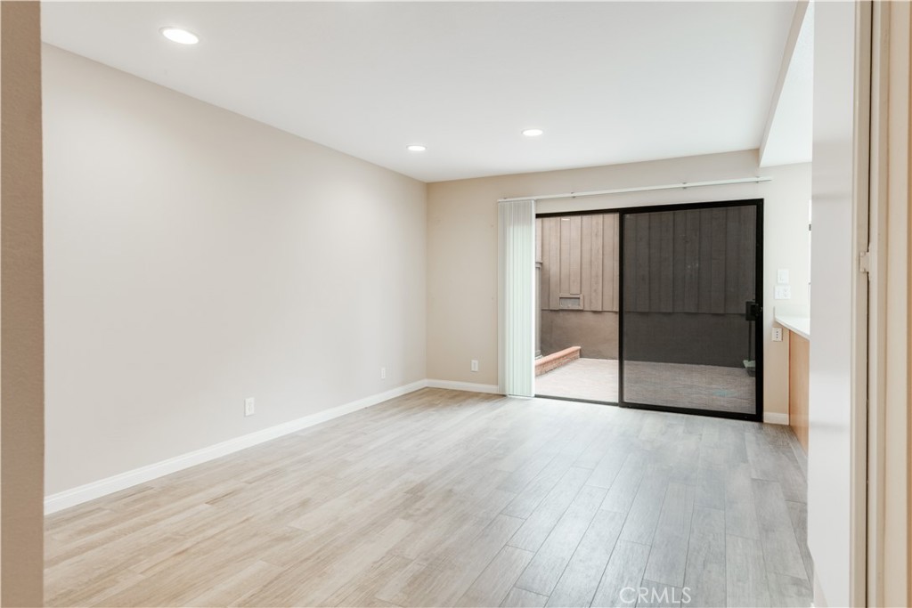 MLS #PV25272802 image #7