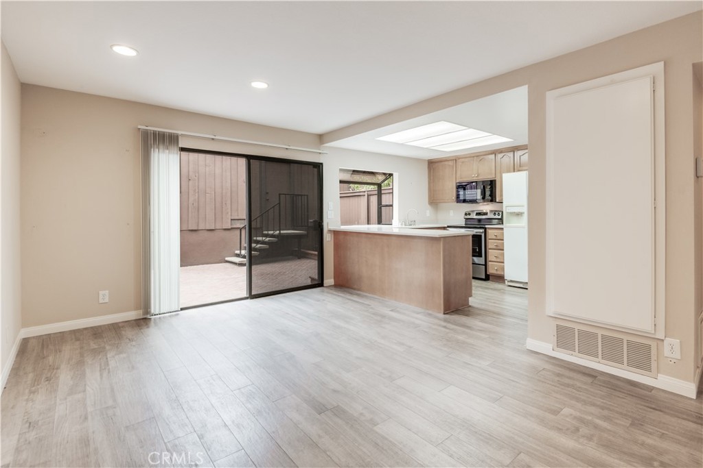 MLS #PV25272802 image #8