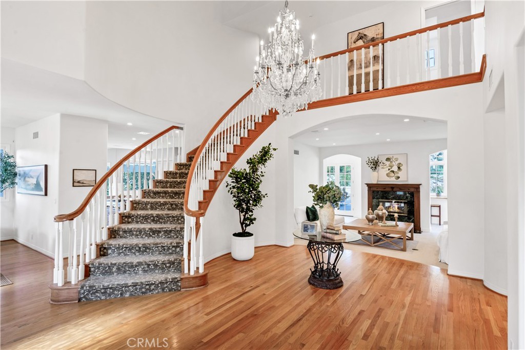 MLS #PV25273121 image #1