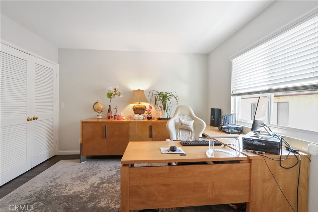 MLS #PV25273298 image #12