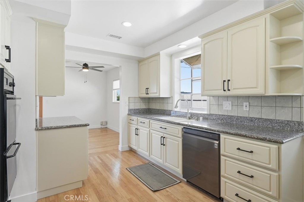 MLS #PV25274211 image #11