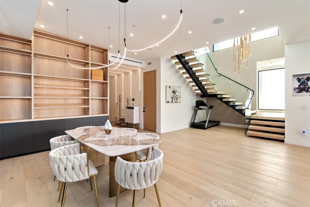 MLS #PV25274656 image #8