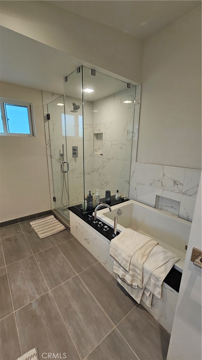 MLS #PV25274853 image #12