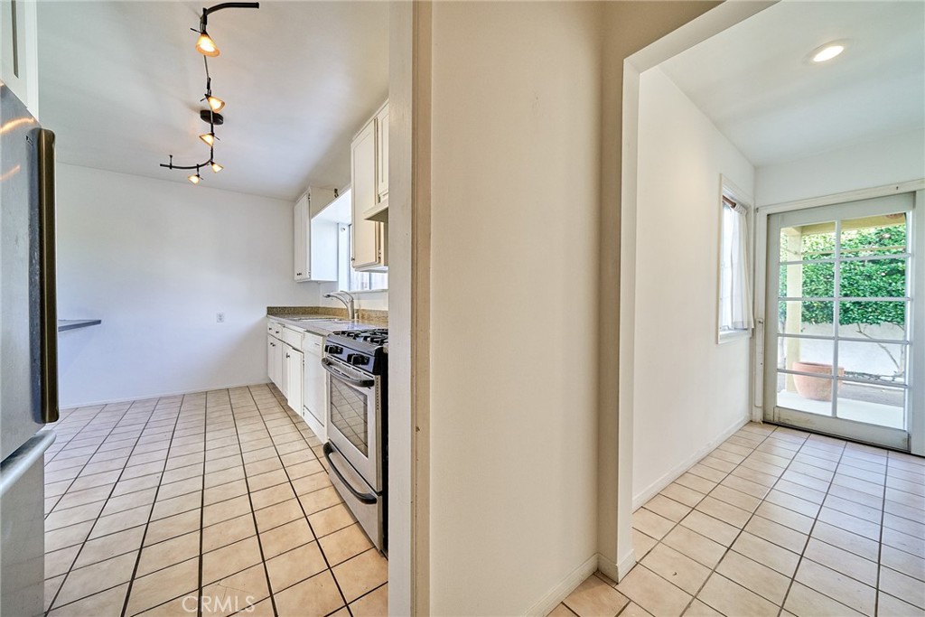 MLS #PV25275637 image #12