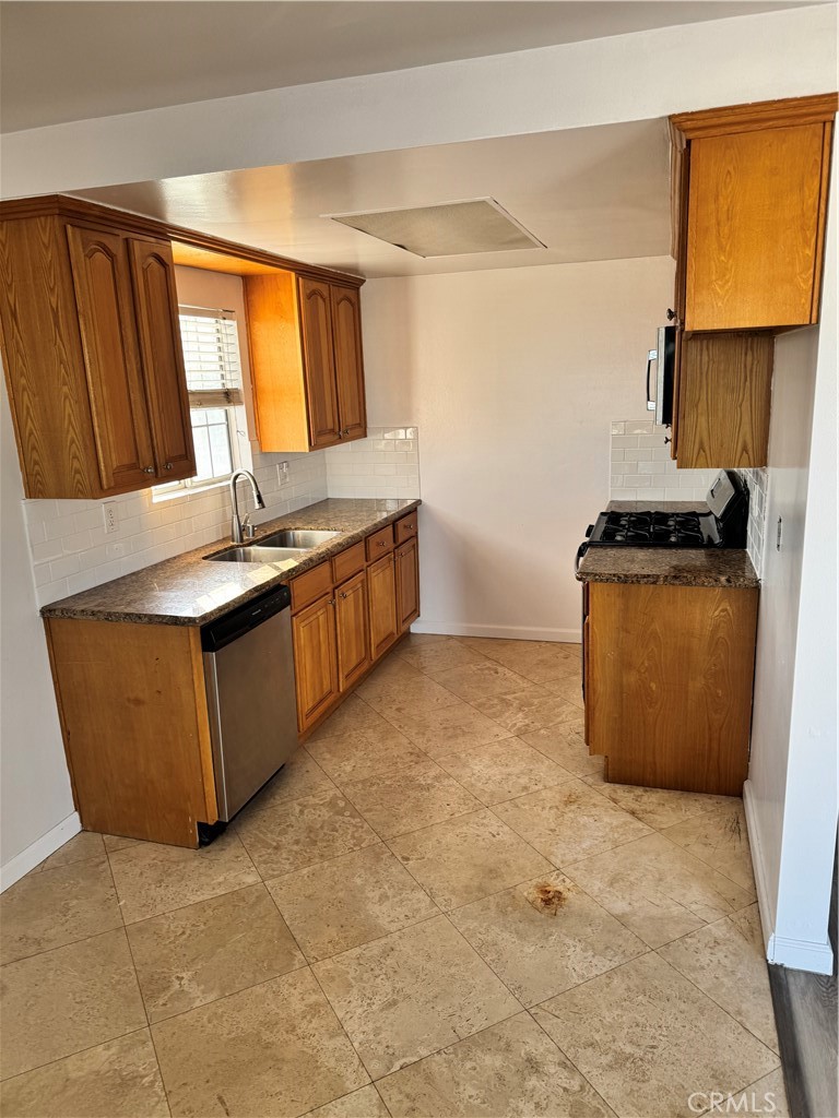 MLS #PV25277232 image #3