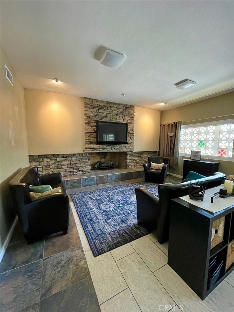 MLS #PW24236778 image #1