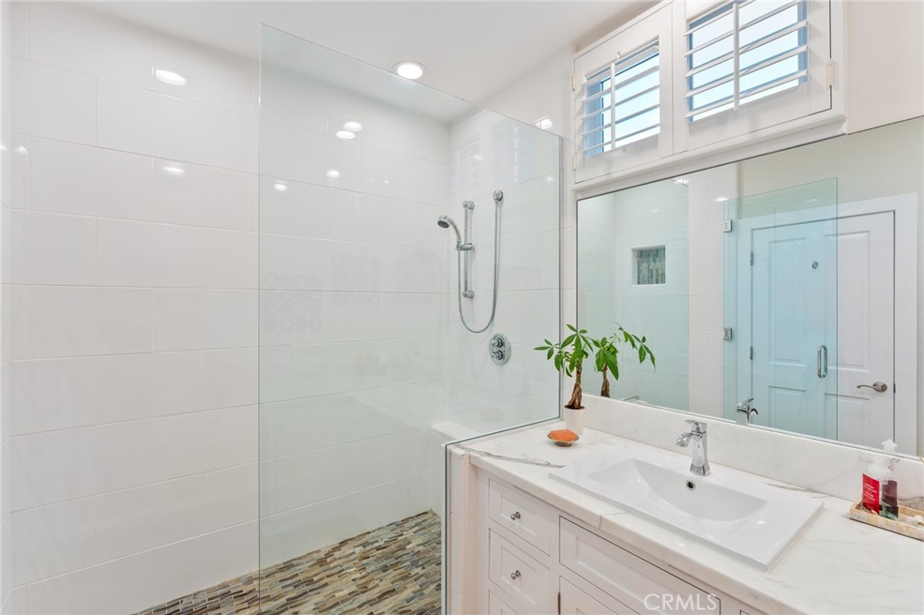 MLS #PW25012377 image #41