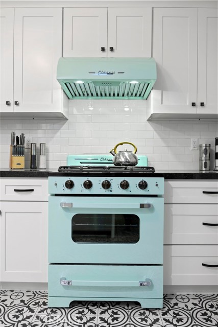 MLS #PW25020398 image #31