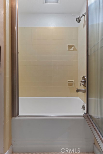 MLS #PW25020398 image #40