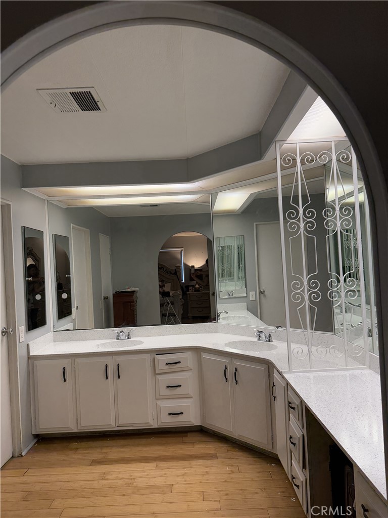 MLS #PW25030704 image #9