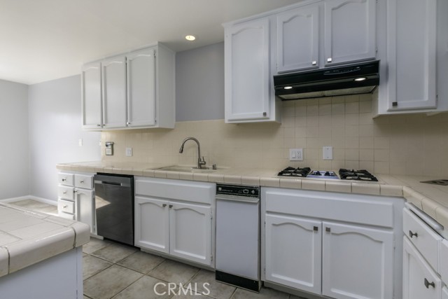 MLS #PW25040596 image #7