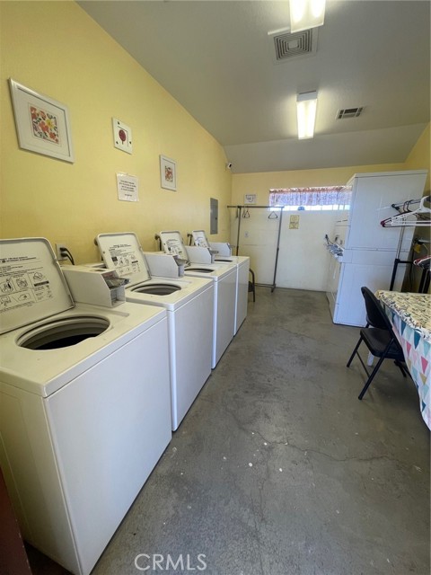 MLS #PW25043307 image #9