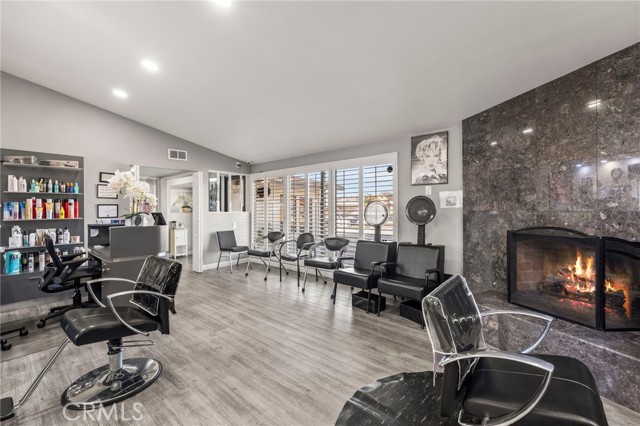 MLS #PW25043621 image #8