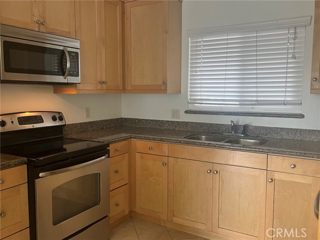 MLS #PW25047670 image #5