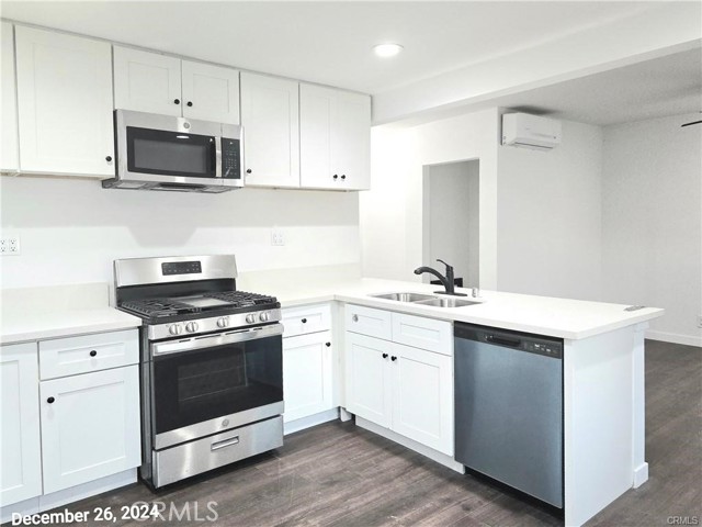 MLS #PW25055195 image #2