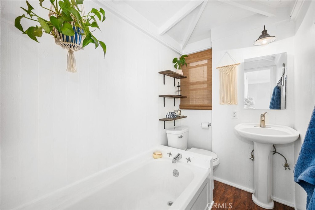 MLS #PW25058001 image #40