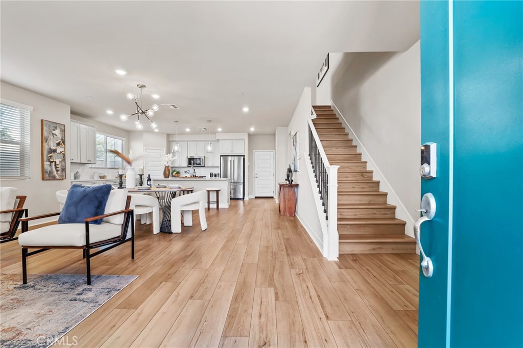 MLS #PW25058904 image #1