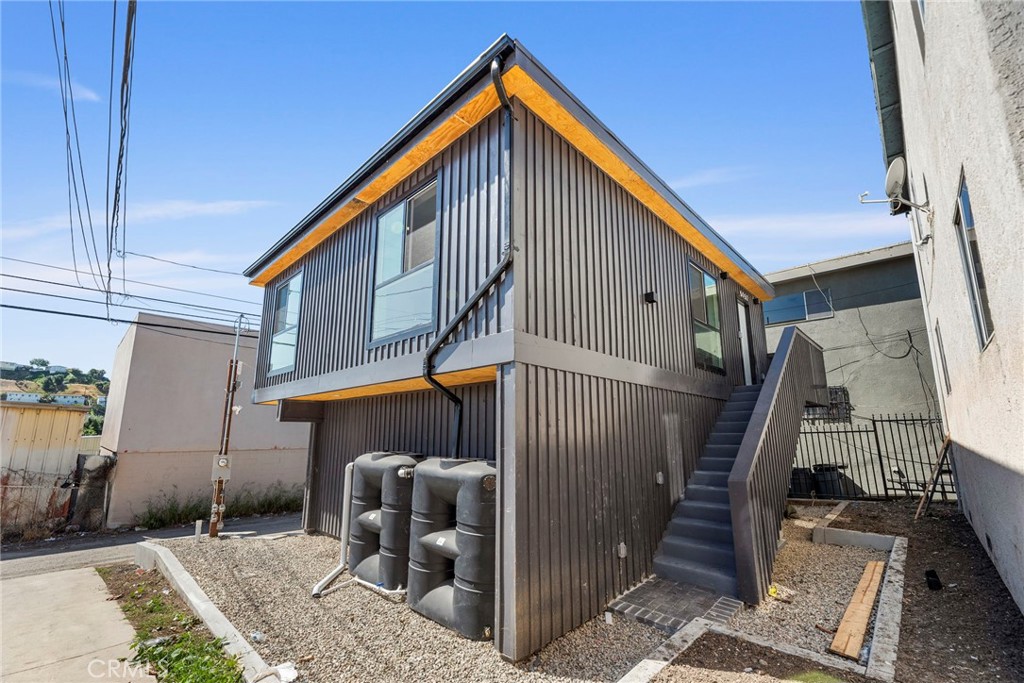 MLS #PW25059012 image #2